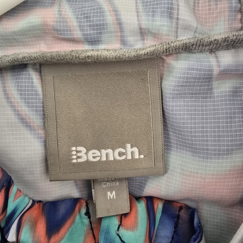 Bench Women's Hooded Poncho Jacket - Abstract Print Size M - Picture 7 of 10